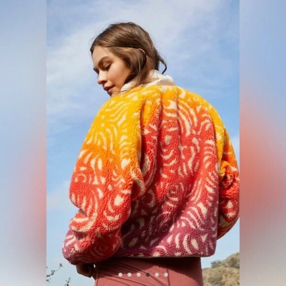 Free People Hit The Slopes Printed Fleece, Like New, Size M - Picture 5 of 8